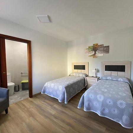 Habitaciones A Casa De Pepe Triacastela Esterno foto