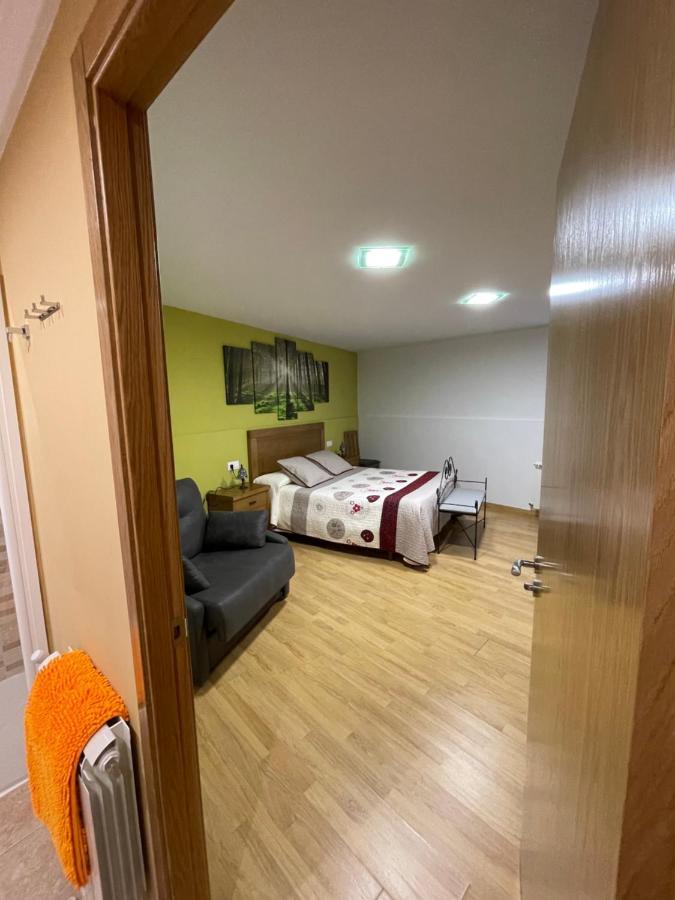 Habitaciones A Casa De Pepe Triacastela Esterno foto