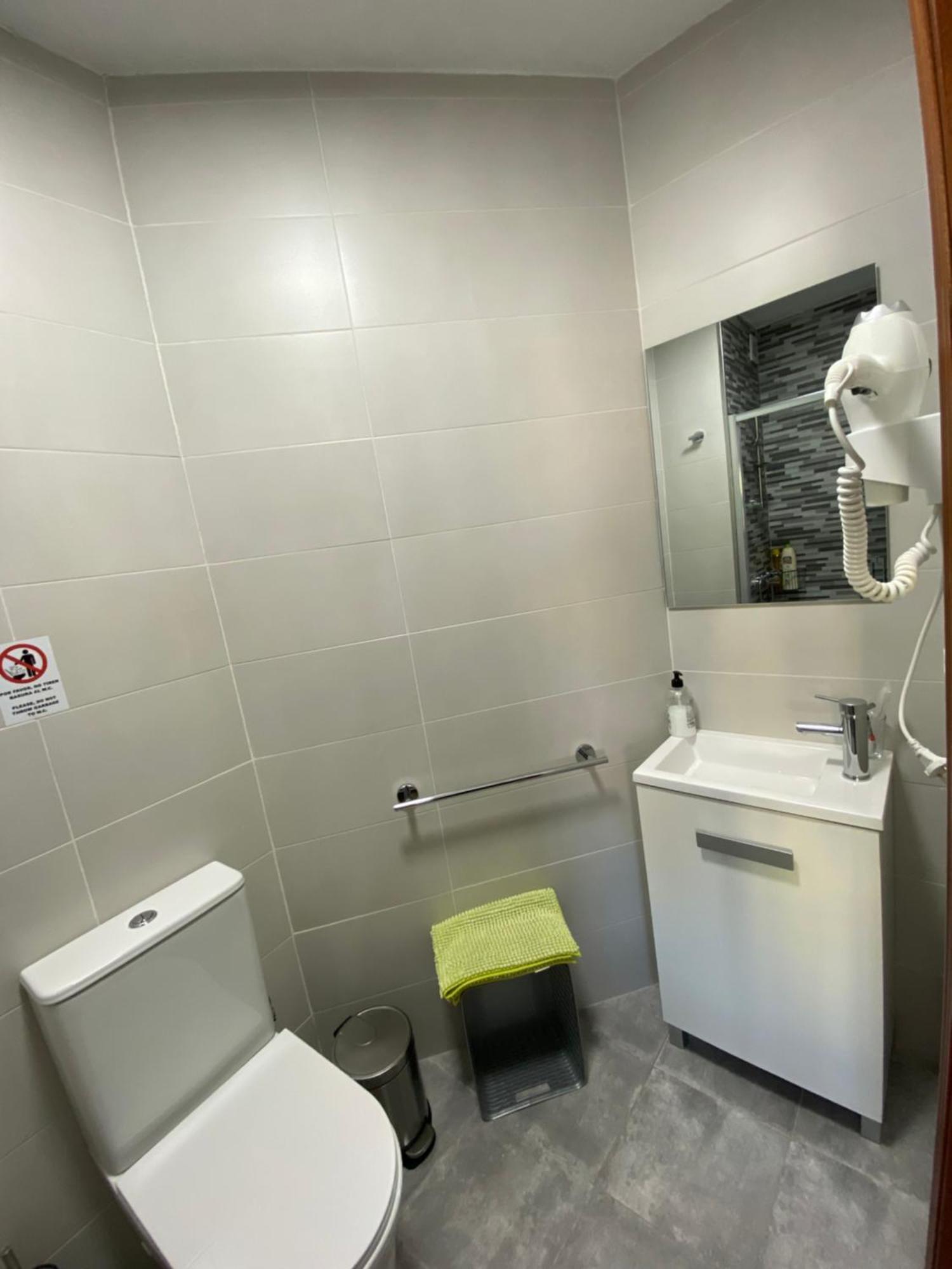 Habitaciones A Casa De Pepe Triacastela Esterno foto
